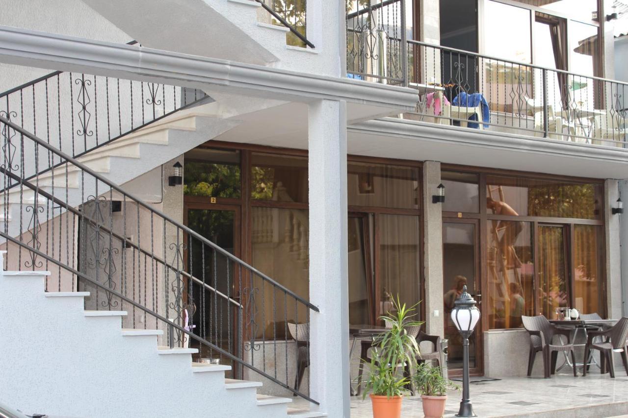 Sunny Days Hotel Kobuleti Exterior photo