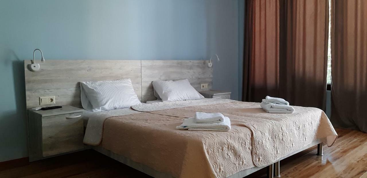 Sunny Days Hotel Kobuleti Exterior photo